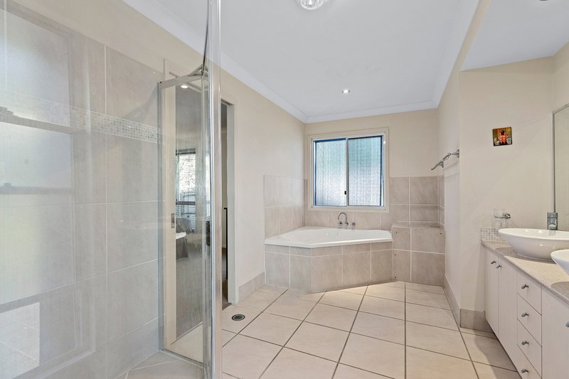 Photo - 9 Tingara Court, Tewantin QLD 4565 - Image 13