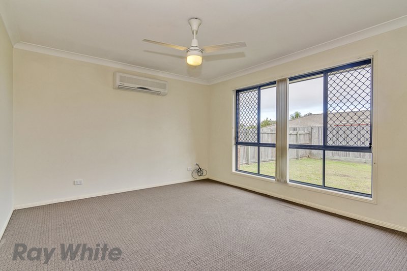 Photo - 9 Tombildan Court, Marsden QLD 4132 - Image 3