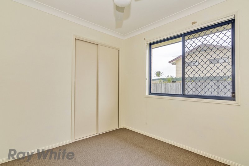 Photo - 9 Tombildan Court, Marsden QLD 4132 - Image 10