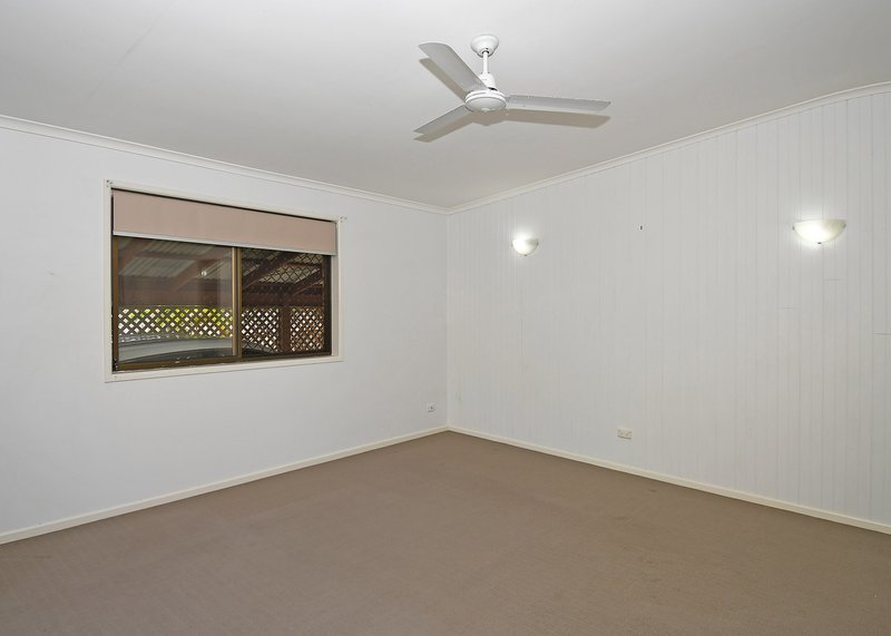 Photo - 9 Top Street, Torquay QLD 4655 - Image 8