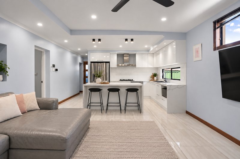 Photo - 9 Torrens Crescent, Pennington SA 5013 - Image 6