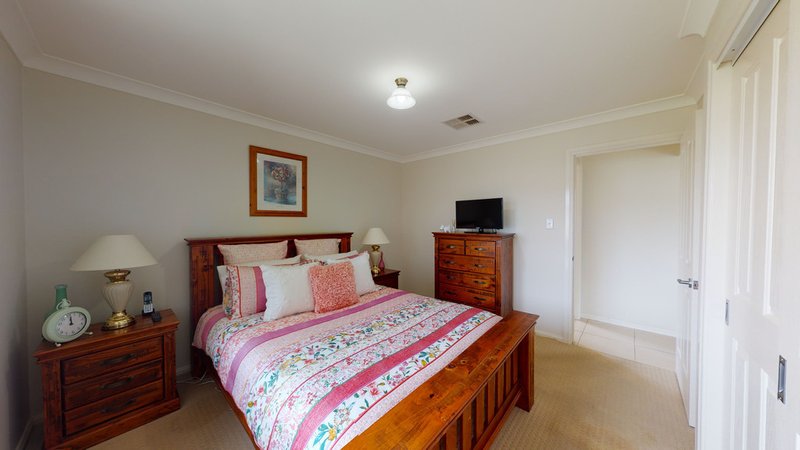 Photo - 9 Torvean Avenue, Dubbo NSW 2830 - Image 6