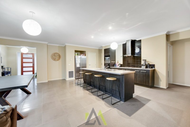 Photo - 9 Towbeet Way, Botanic Ridge VIC 3977 - Image 6