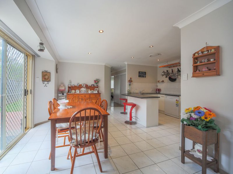 Photo - 9 Trade Winds Drive, Helensvale QLD 4212 - Image 5