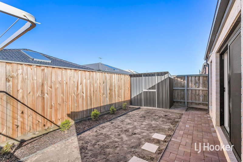 Photo - 9 Tramway Street, Point Cook VIC 3030 - Image 12