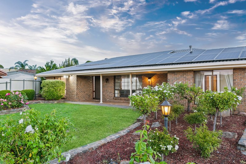 Photo - 9 Tranquil Court, Campbelltown SA 5074 - Image 2