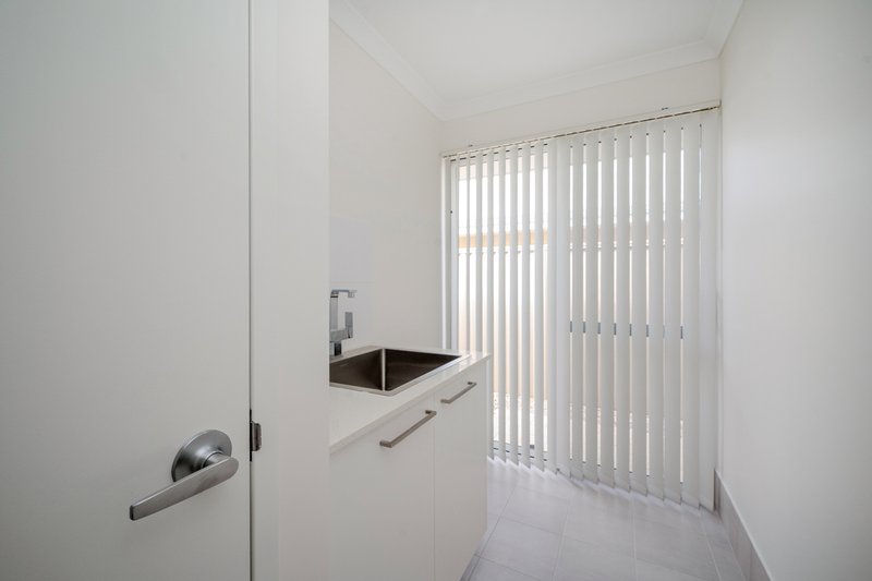 Photo - 9 Trestles Way, Eglinton WA 6034 - Image 24