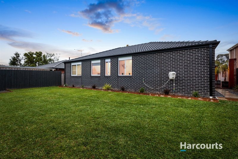 Photo - 9 Trevena Close, Rowville VIC 3178 - Image 17