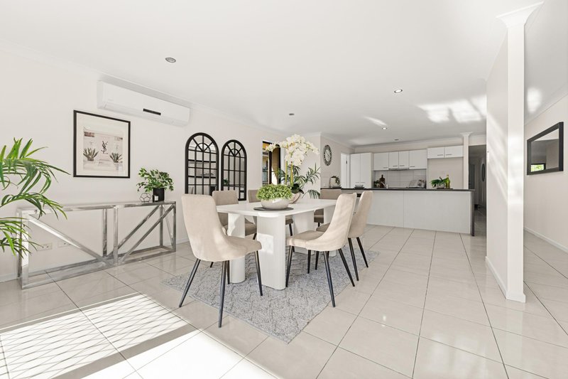 Photo - 9 Tribeca Place, Eagleby QLD 4207 - Image 8