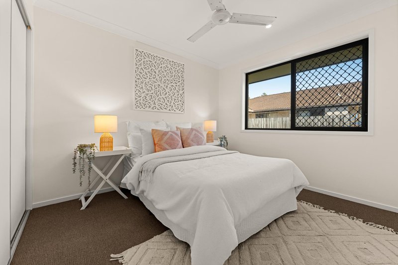 Photo - 9 Tribeca Place, Eagleby QLD 4207 - Image 14