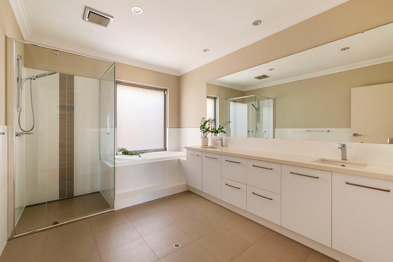 Photo - 9 Troy Avenue, Marmion WA 6020 - Image 28