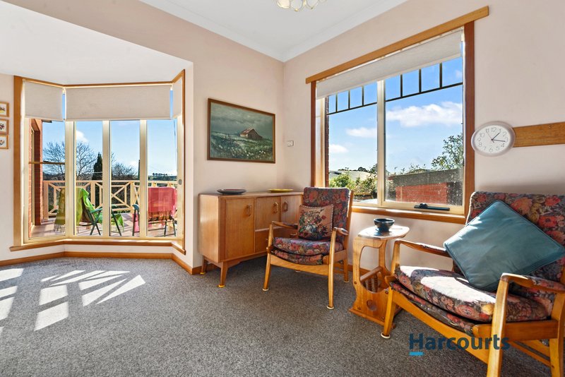 Photo - 9 Tucker Avenue, Devonport TAS 7310 - Image 6