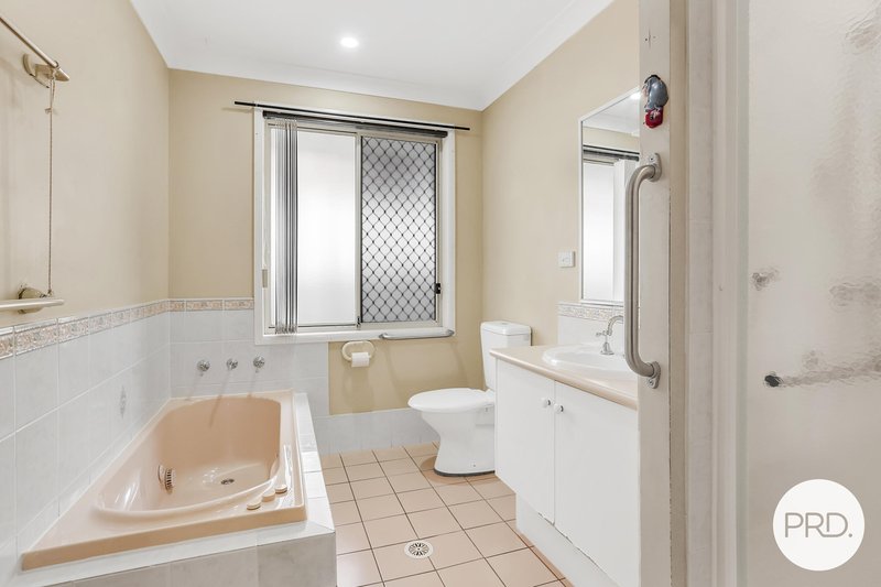 Photo - 9 Tuggerah Circuit, Flinders NSW 2529 - Image 6