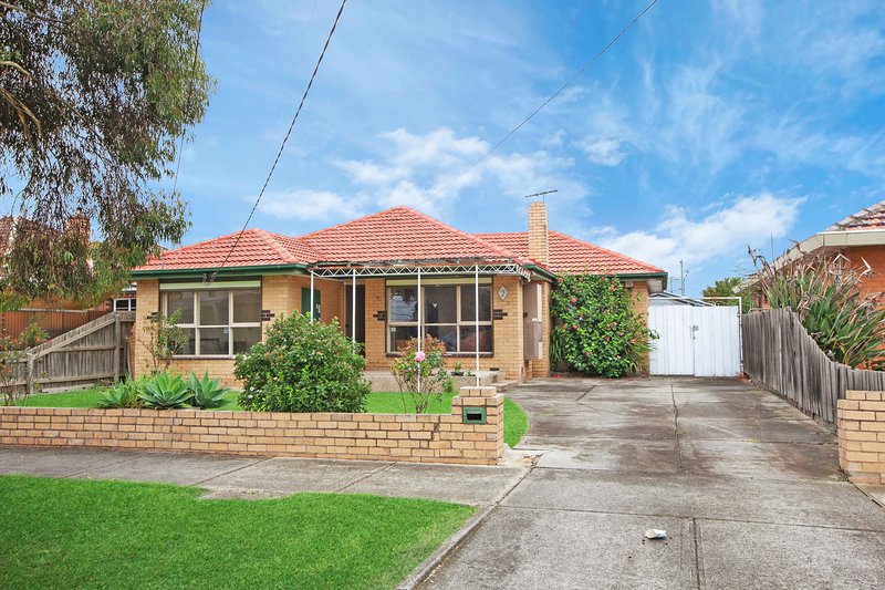 9 Tunaley Parade, Reservoir VIC 3073