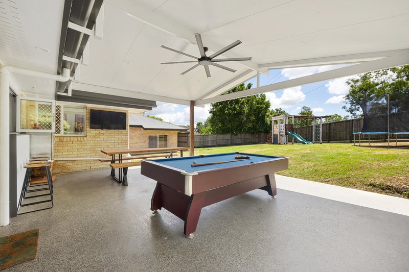 Photo - 9 Turnberry Crescent, Albany Creek QLD 4035 - Image 14