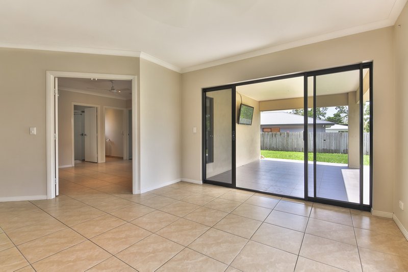 Photo - 9 Twin Creek Court, Cannonvale QLD 4802 - Image 21