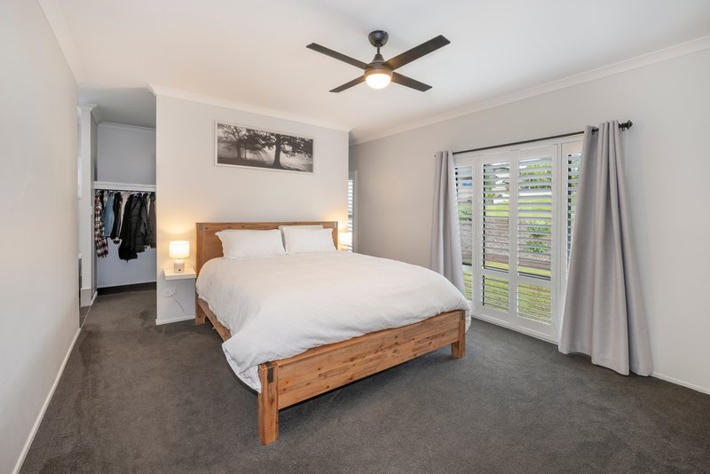 Photo - 9 Twin Oaks Court, Woodford QLD 4514 - Image 6