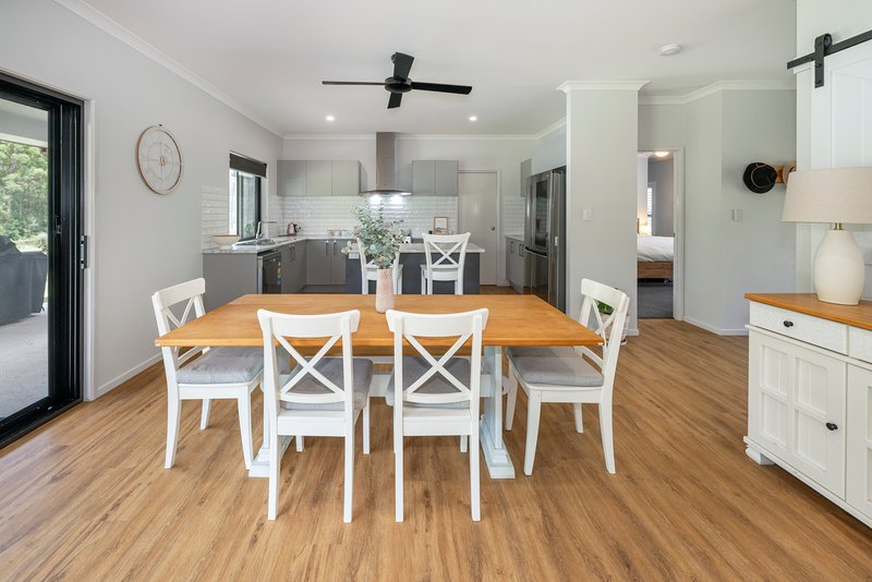 Photo - 9 Twin Oaks Court, Woodford QLD 4514 - Image 13
