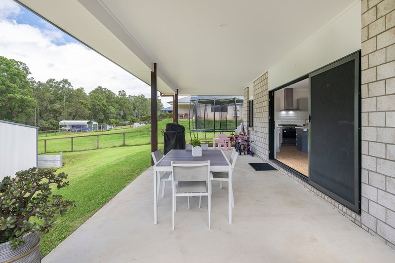 Photo - 9 Twin Oaks Court, Woodford QLD 4514 - Image 17