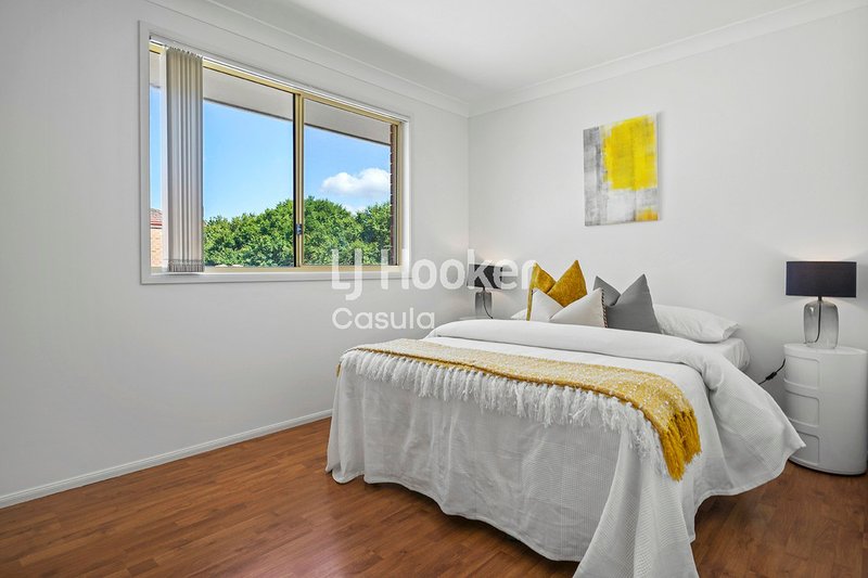 Photo - 9 Umbria Street, Prestons NSW 2170 - Image 9