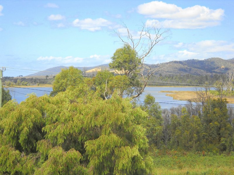 Photo - 9 Upper Scamander Road, Scamander TAS 7215 - Image 2