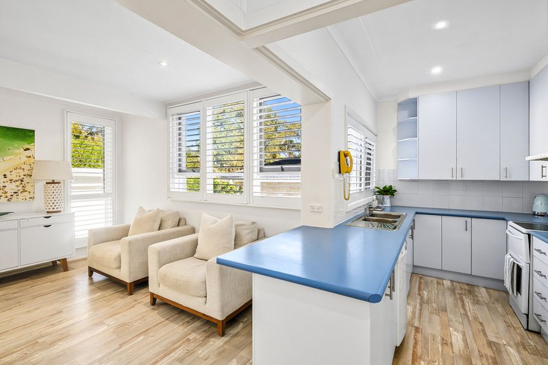 Photo - 9 Urara Road, Avalon Beach NSW 2107 - Image 6