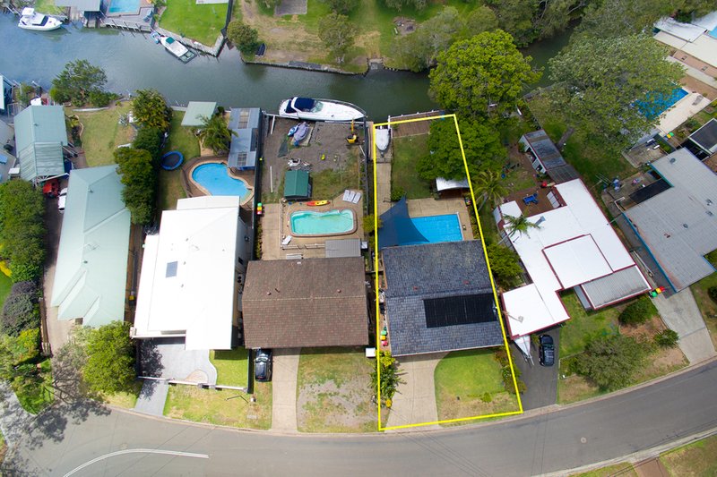 Photo - 9 Valentine Crescent, Valentine NSW 2280 - Image 2