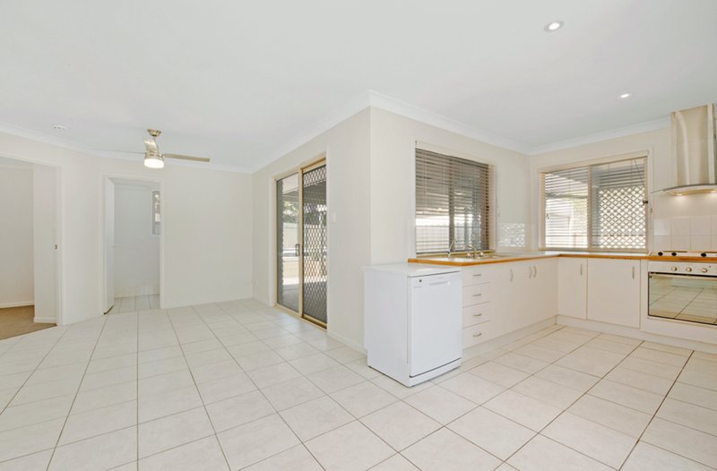 Photo - 9 Vanda Place, Deception Bay QLD 4508 - Image 2