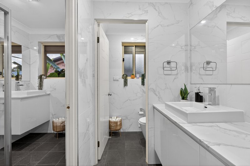 Photo - 9 Vanessa Place, Macquarie Fields NSW 2564 - Image 12