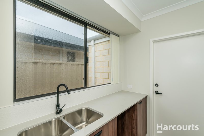 Photo - 9 Venetian Road, Eglinton WA 6034 - Image 7