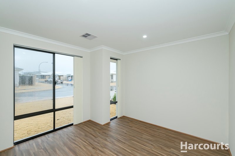 Photo - 9 Venetian Road, Eglinton WA 6034 - Image 12