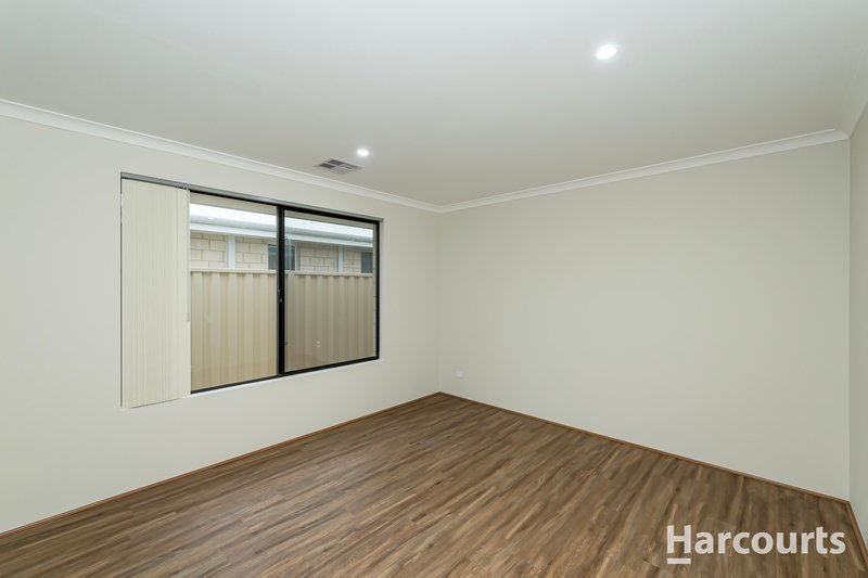 Photo - 9 Venetian Road, Eglinton WA 6034 - Image 13