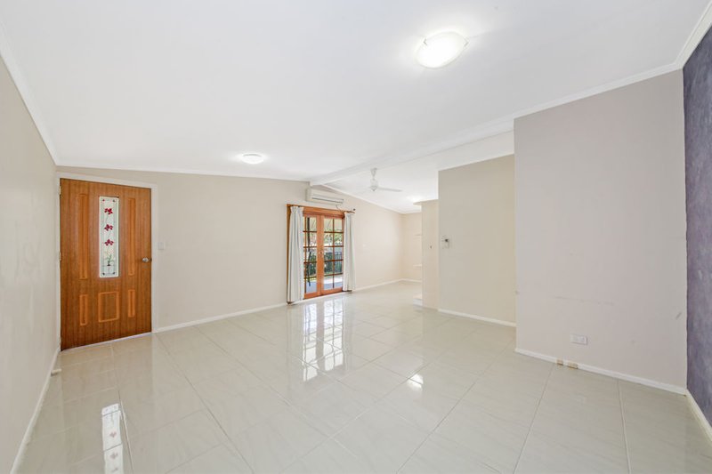 Photo - 9 Vermont Street, Aspley QLD 4034 - Image 14