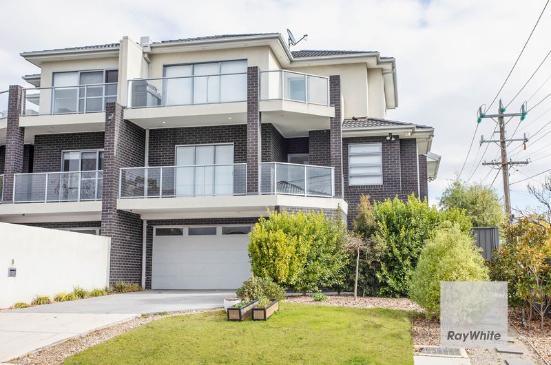 9 Vernon Street, Strathmore VIC 3041