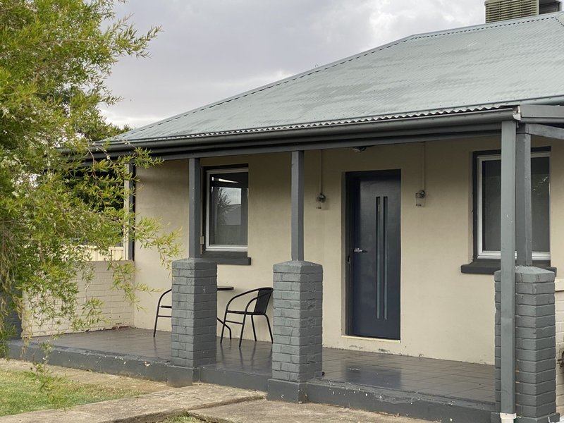 Photo - 9 Victor Street, Cowra NSW 2794 - Image 12