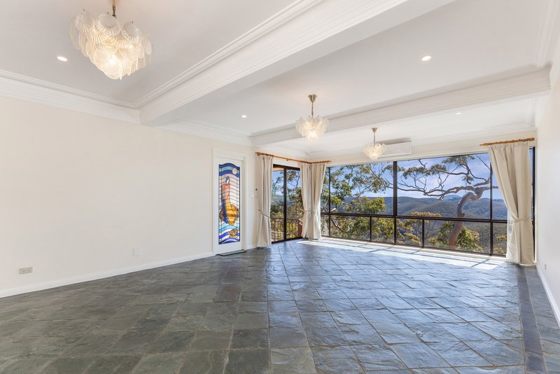 Photo - 9 View Road, Wentworth Falls NSW 2782 - Image 3