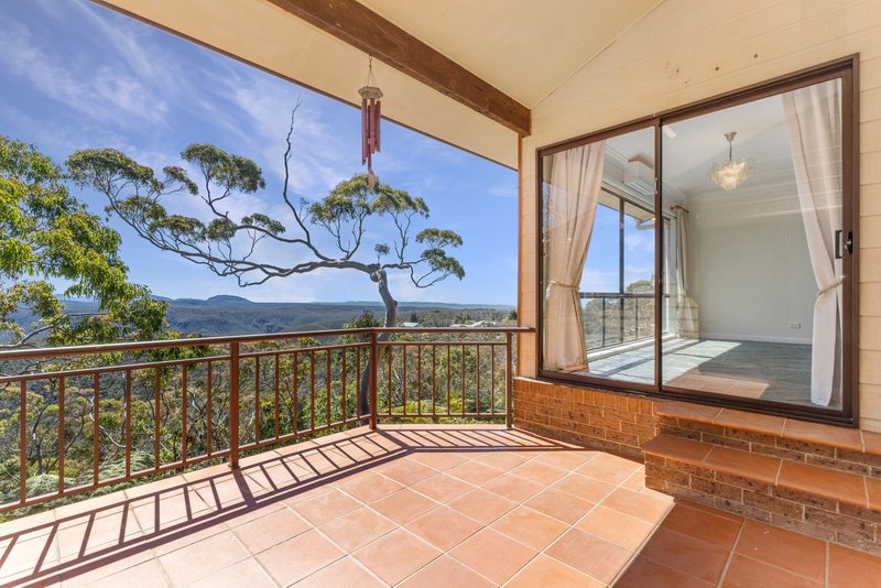 Photo - 9 View Road, Wentworth Falls NSW 2782 - Image 4