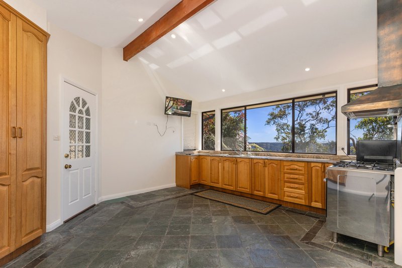 Photo - 9 View Road, Wentworth Falls NSW 2782 - Image 5