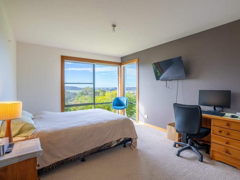 Photo - 9 View Street, St Helens TAS 7216 - Image 16