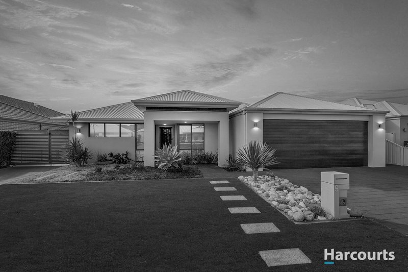 9 Virginia Turn, Madora Bay WA 6210