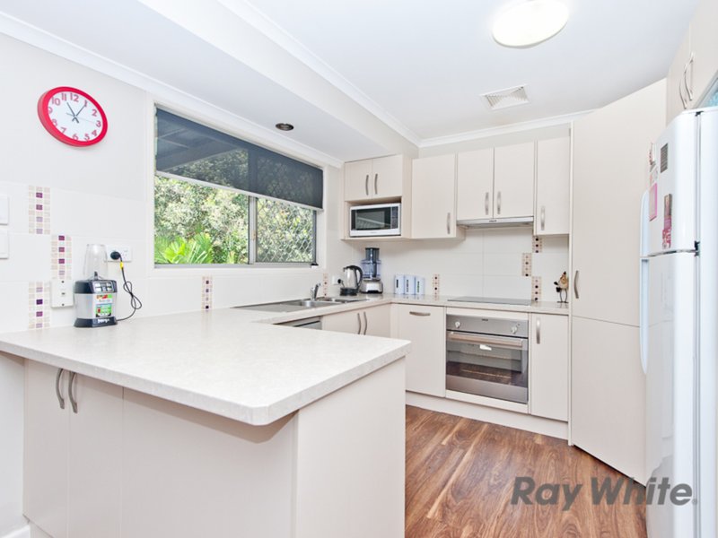 Photo - 9 Wairoa Drive, Strathpine QLD 4500 - Image 2