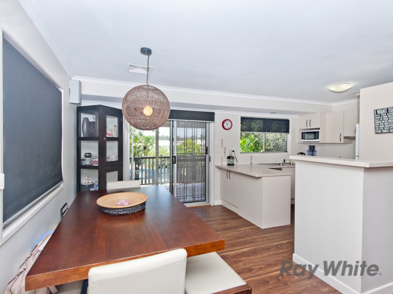 Photo - 9 Wairoa Drive, Strathpine QLD 4500 - Image 3