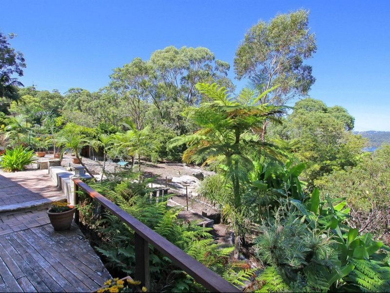 Photo - 9 Wakooka Avenue, Elanora Heights NSW 2101 - Image 11