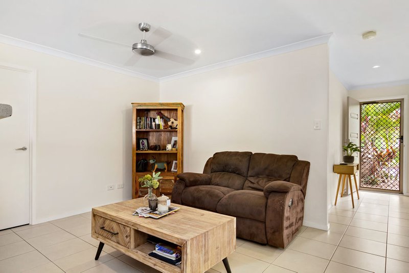 Photo - 9 Walkers Road, Everton Hills QLD 4053 - Image 8