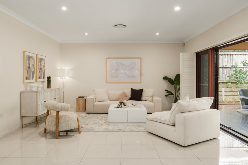 Photo - 9 Wallaby Parade, Rochedale QLD 4123 - Image 10