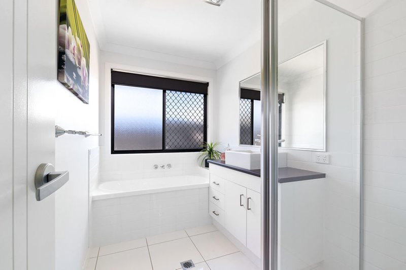 Photo - 9 Wallaby Place, Morayfield QLD 4506 - Image 12