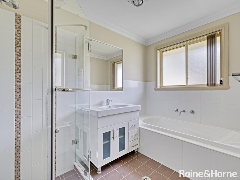 Photo - 9 Walpole Close, Kelso NSW 2795 - Image 14