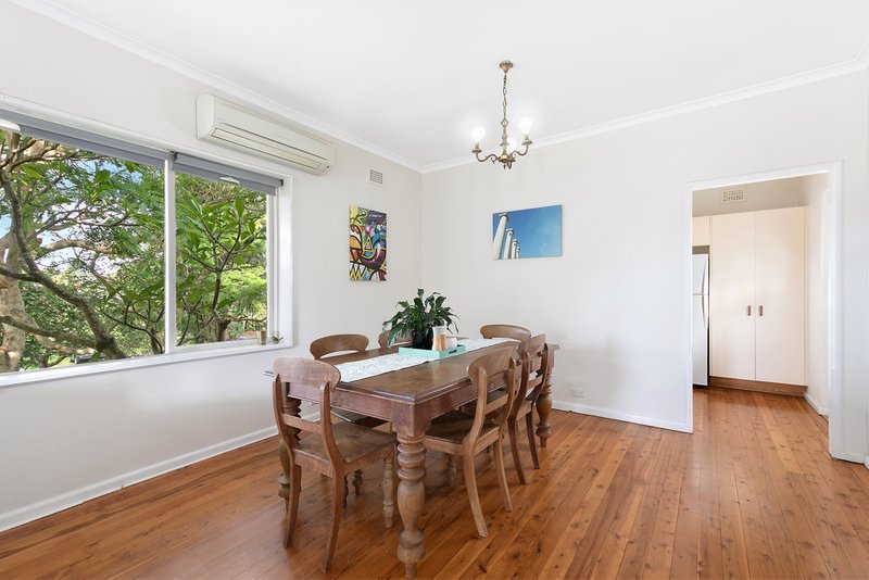 Photo - 9 Waratah Street, Freshwater NSW 2096 - Image 6