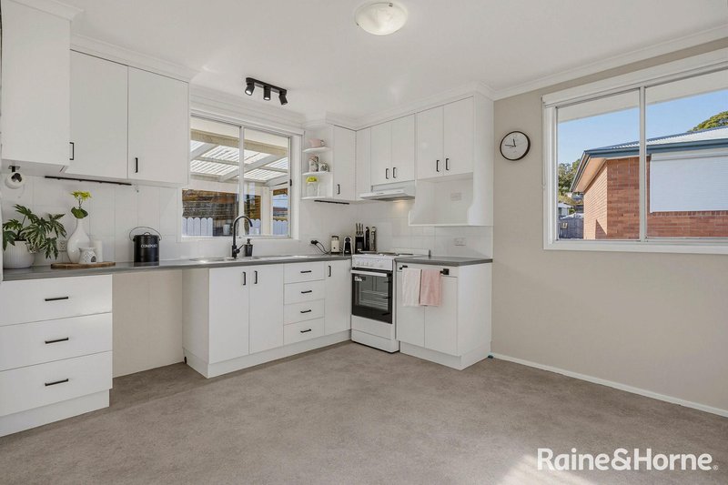 Photo - 9 Waratah Street, Kingston TAS 7050 - Image 10