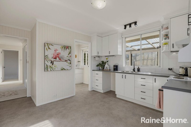 Photo - 9 Waratah Street, Kingston TAS 7050 - Image 12